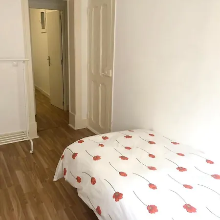 2 Bedrooms With Wifi At * Lisboa